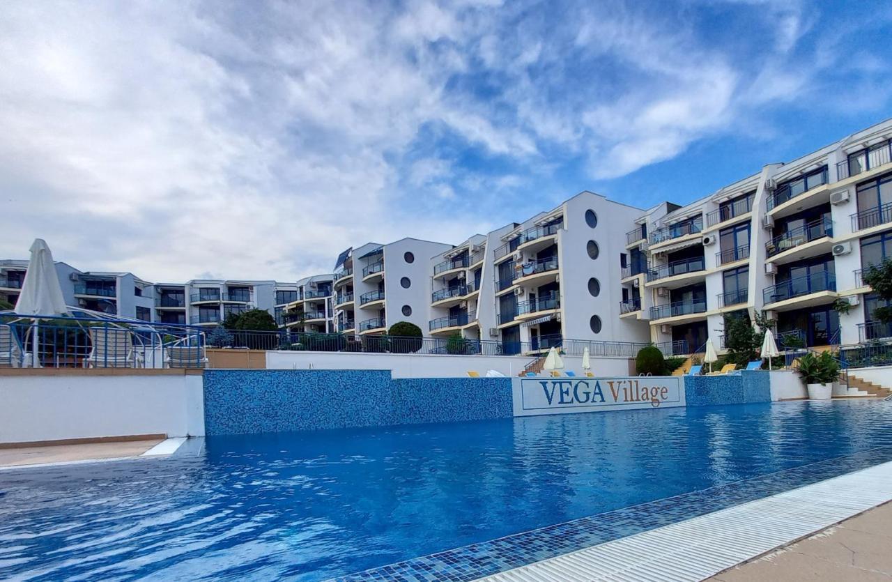 Vega Village Ap A8 Sveti Vlas Exterior photo